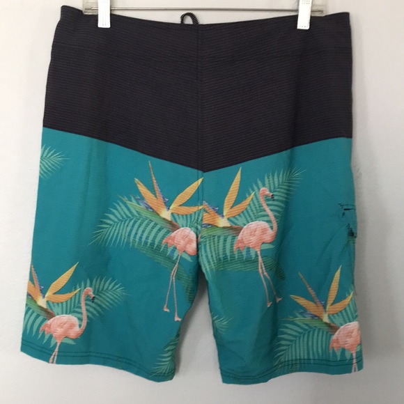 OCEAN CURRENT SWIM TRUNKS SIZE 34 FLAMINGO FLORAL PATTERN EXCELLENT CONDITION! - Picture 6 of 6